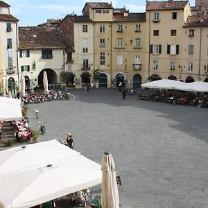 Micheli Anfiteatro Square Gasthof Lucca
