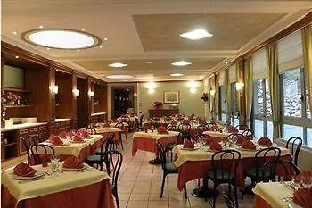 Hotel Morimondo 3*,